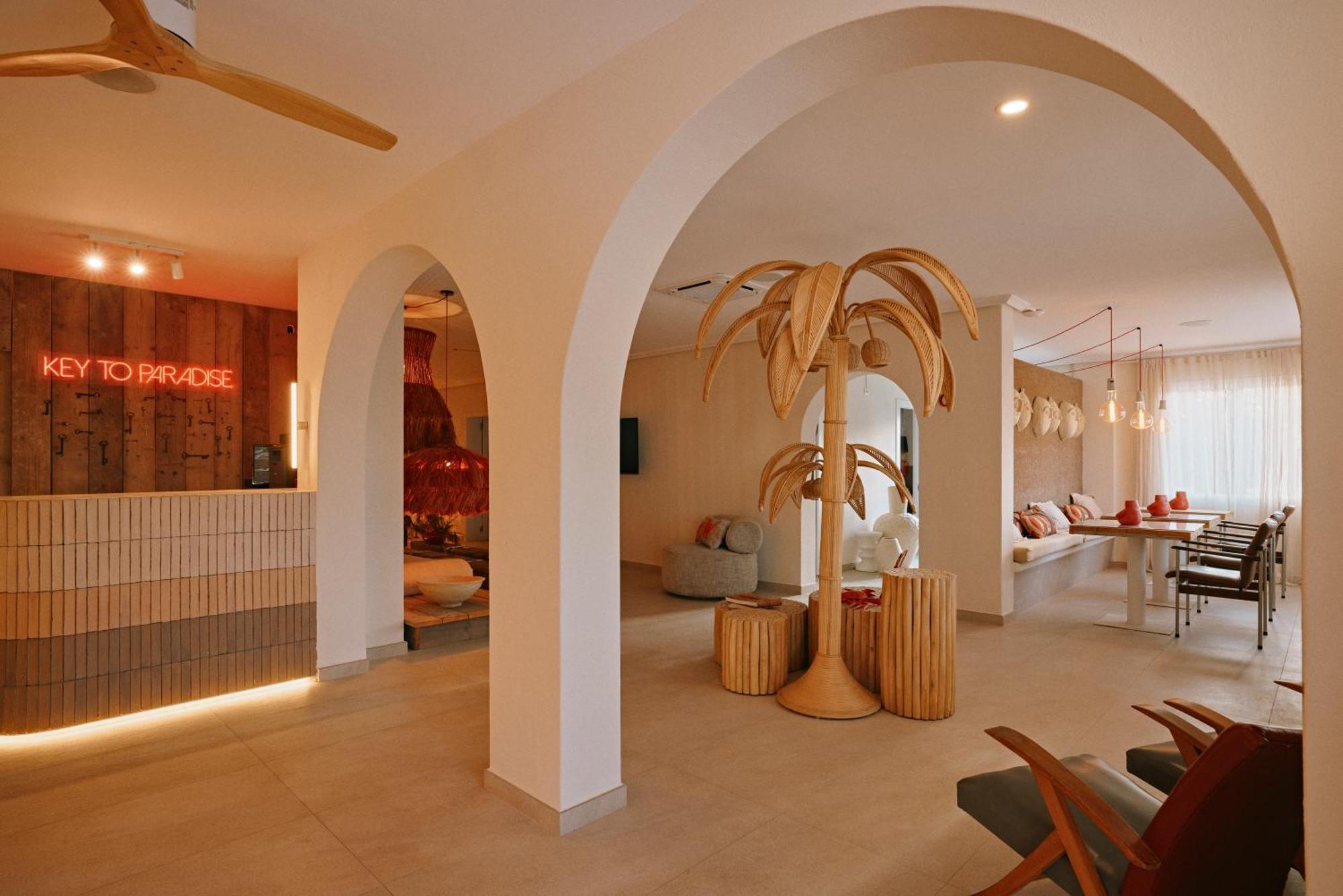 Secret Oasis Ibiza-Only Adults Apart otel Sant Antoni de Portmany Dış mekan fotoğraf